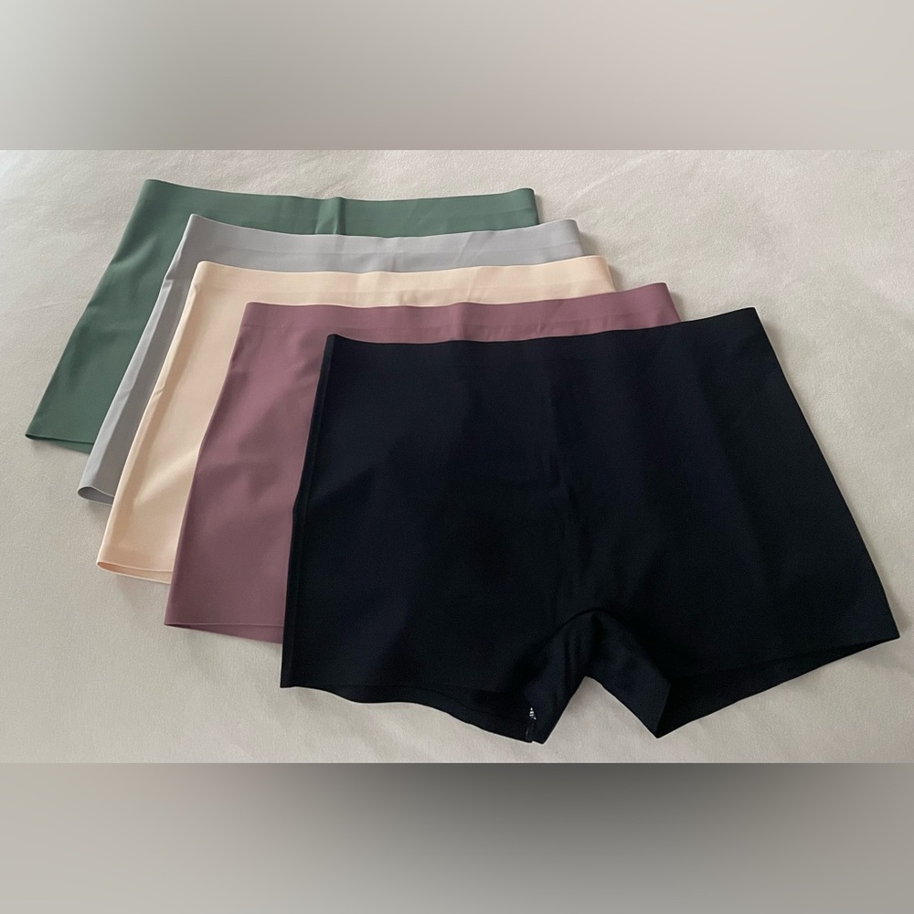 NEW set five (5) boyshort panties
